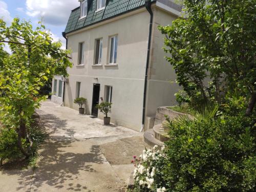 Family Нotel Banuri