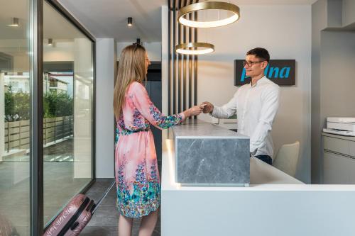 Pidna Apartments