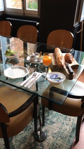 La Maison Des Lumières