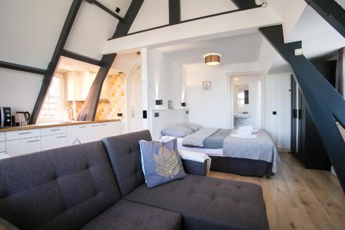 Stylish coastal apartment