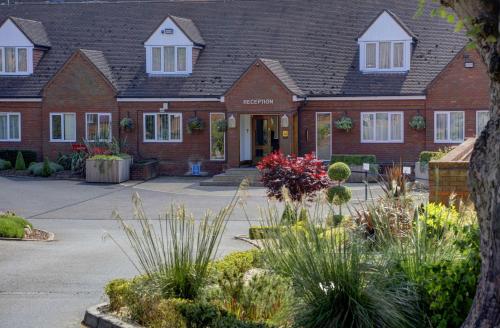 The Windmill Village Hotel, Golf Club & Spa, BW Signature Collection