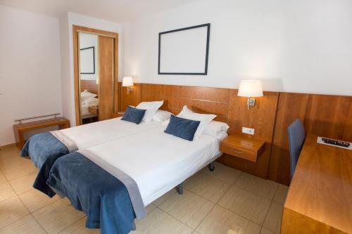 Savoy Hostal