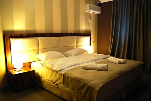 Hotel West
