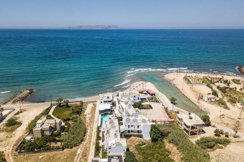 Golden Bay Hotel & Bungalows