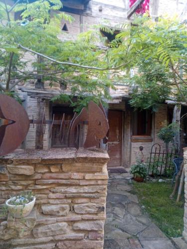 La Lauze Et L'anguille