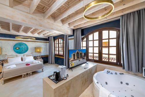 10Gr Boutique Hotel & Wine Bar