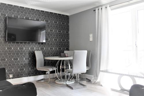 2 Bedroom Apartment at SECC Hydro FREE PARKING