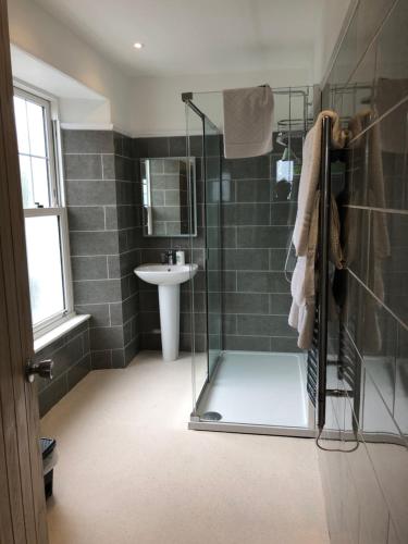 Borthalan Hotel - Guest House
