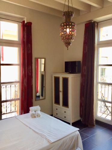 Santa Barbara Guesthouse