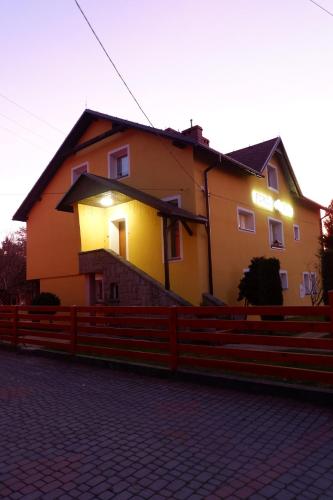 Pokoje Goscinne Adam