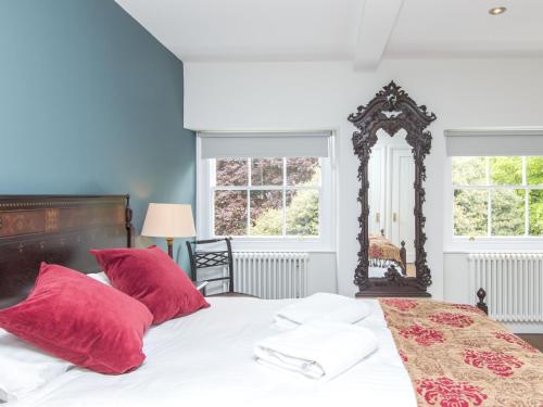 3 Berkeley Square