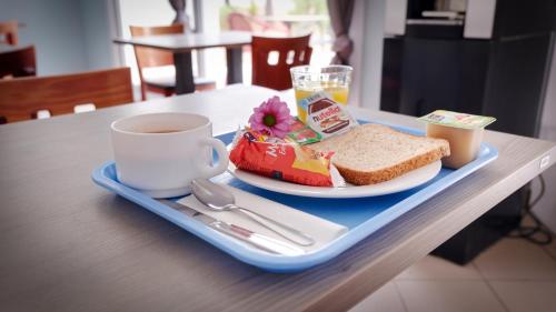 Hôtel Kyriad Direct Perpignan Aéroport