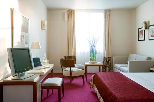 Mercure Rambouillet Relays du Chateau