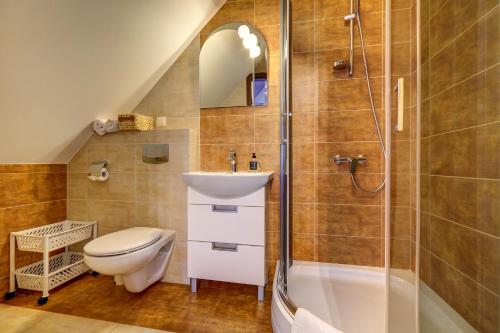 Pod Debem Kompleks Zeglarsko-Rekreacyjny