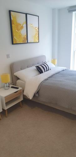 Quay Apartments Exchange Quay Salford Quays