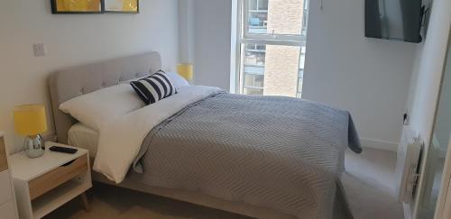 Quay Apartments Exchange Quay Salford Quays