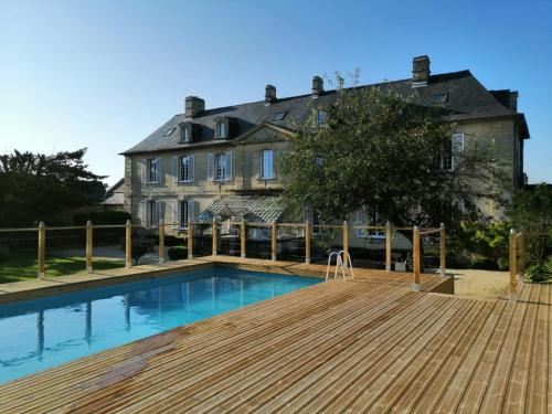 Chateau Les Cedres