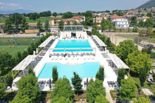 Kairos Resort
