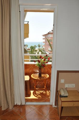 Miss Cleopatra Hotel