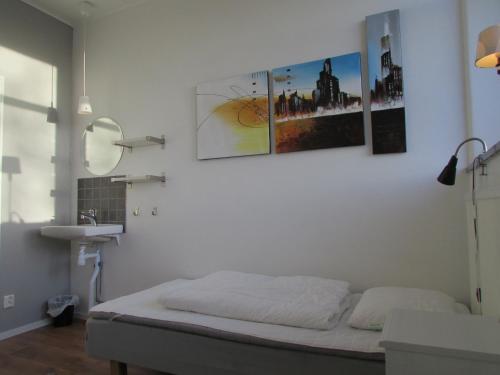 Hallandsåsen Hostel & B&B