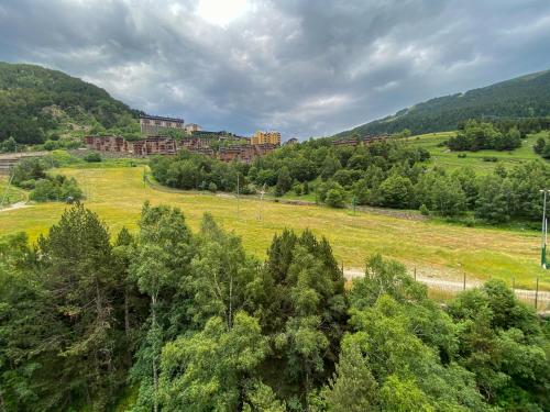 Somriu Hotel Vall Ski