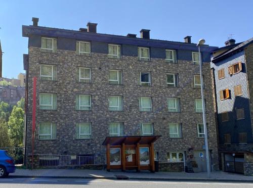 Somriu Hotel Vall Ski