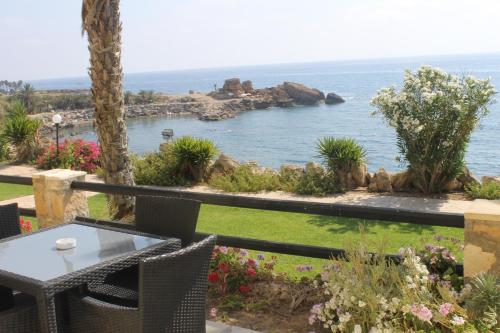 Vrachia Beach Resort