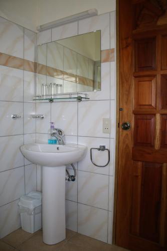 Meili Beach Resort
