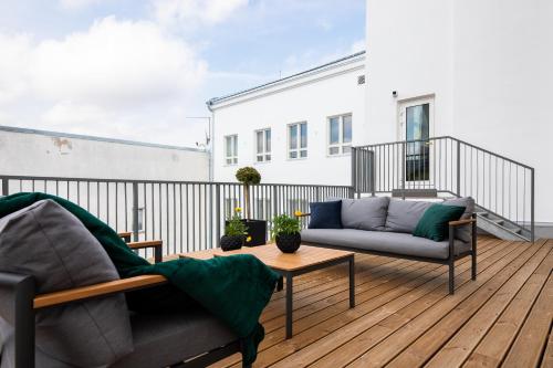 Bob W Duo Lofts