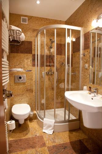 Hotel Grand Royal