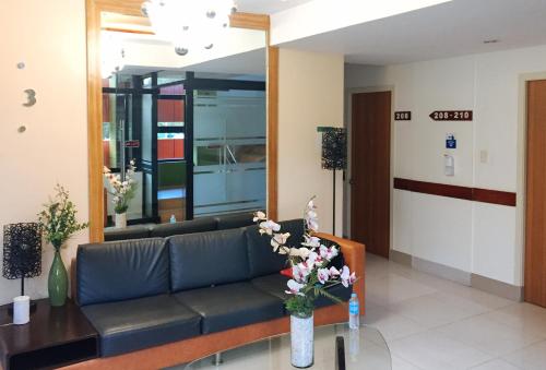 Abc Landmark Hotel by RedDoorz