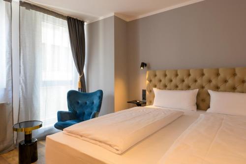 Nikii City Hotel