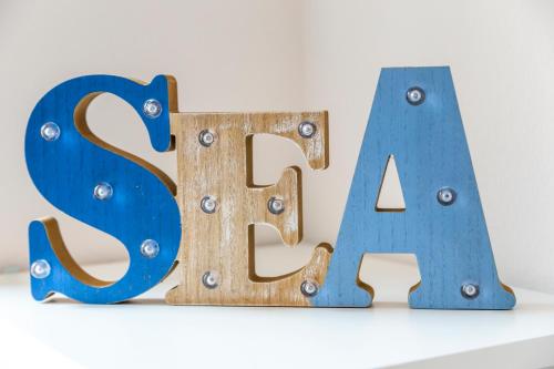 Sunny Old Town Apartment