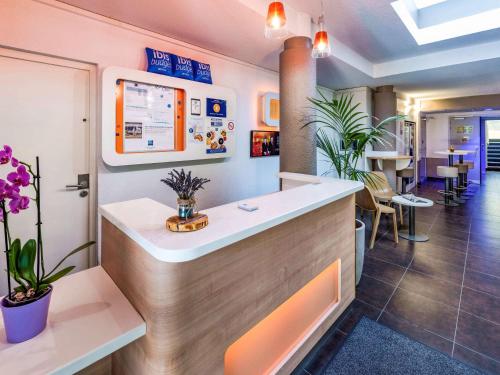 Ibis budget Orange Échangeur A7 A9
