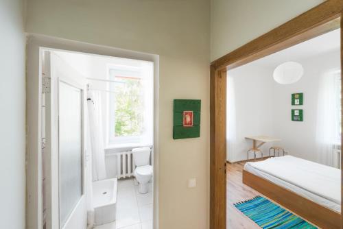 Downtown Forest Hostel & Camping