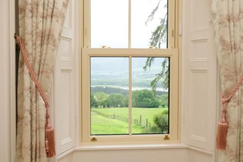 Abhainn Ri Farmhouse & Cottages