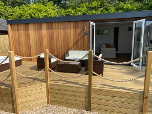 Balmaha Lodges