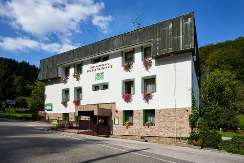 Zeleny Mlyn Pension-Restaurace