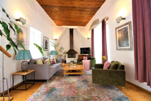 Tallinn City Apartments - Town Hall Square