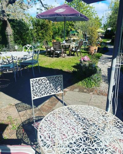 Guest House Frasers