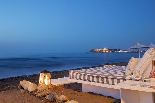 Petradi Beach Lounge Hotel