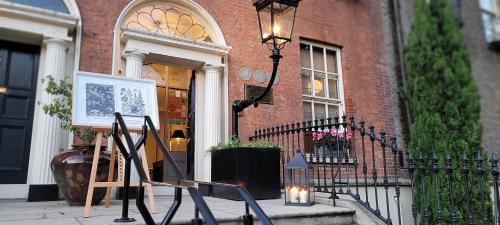 Pembroke Town House
