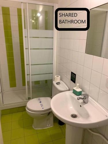 Central and Basic Universitat