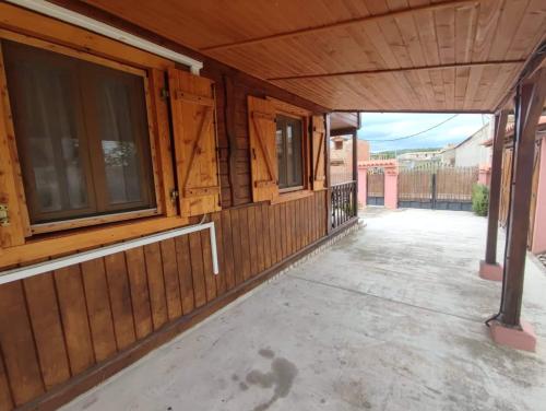 Cabaña de madera especial y acogedora