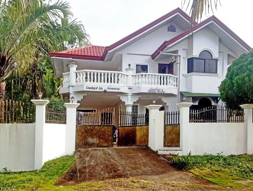 Sofias House Rental