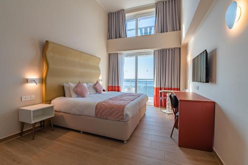 Seaview Hotel - Adults Only 16+