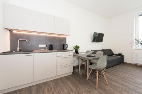 TT-Rooms
