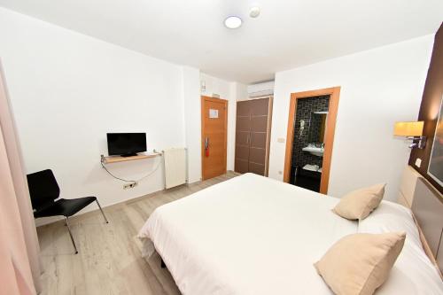 Hostal Falfes