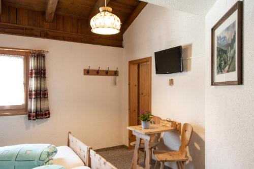 Hotel Alpina