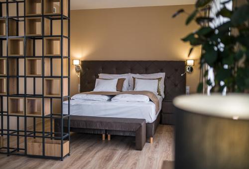 Kistucsok Etterem Food & Room